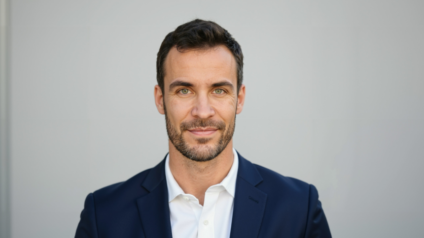 Florian Ferstl, Managing Director Alfa Romeo und Jeep in Österreich (Foto: Stellantis)