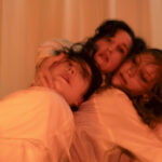 Luna Project: Anne-Sophie Delmas (M.), Jo Bertl und Amina Mostageer (Foto: Elena Bieda)